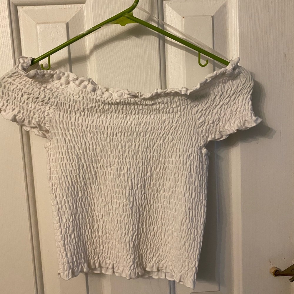 White Ruffled Crop Top - Picture 2 of 3